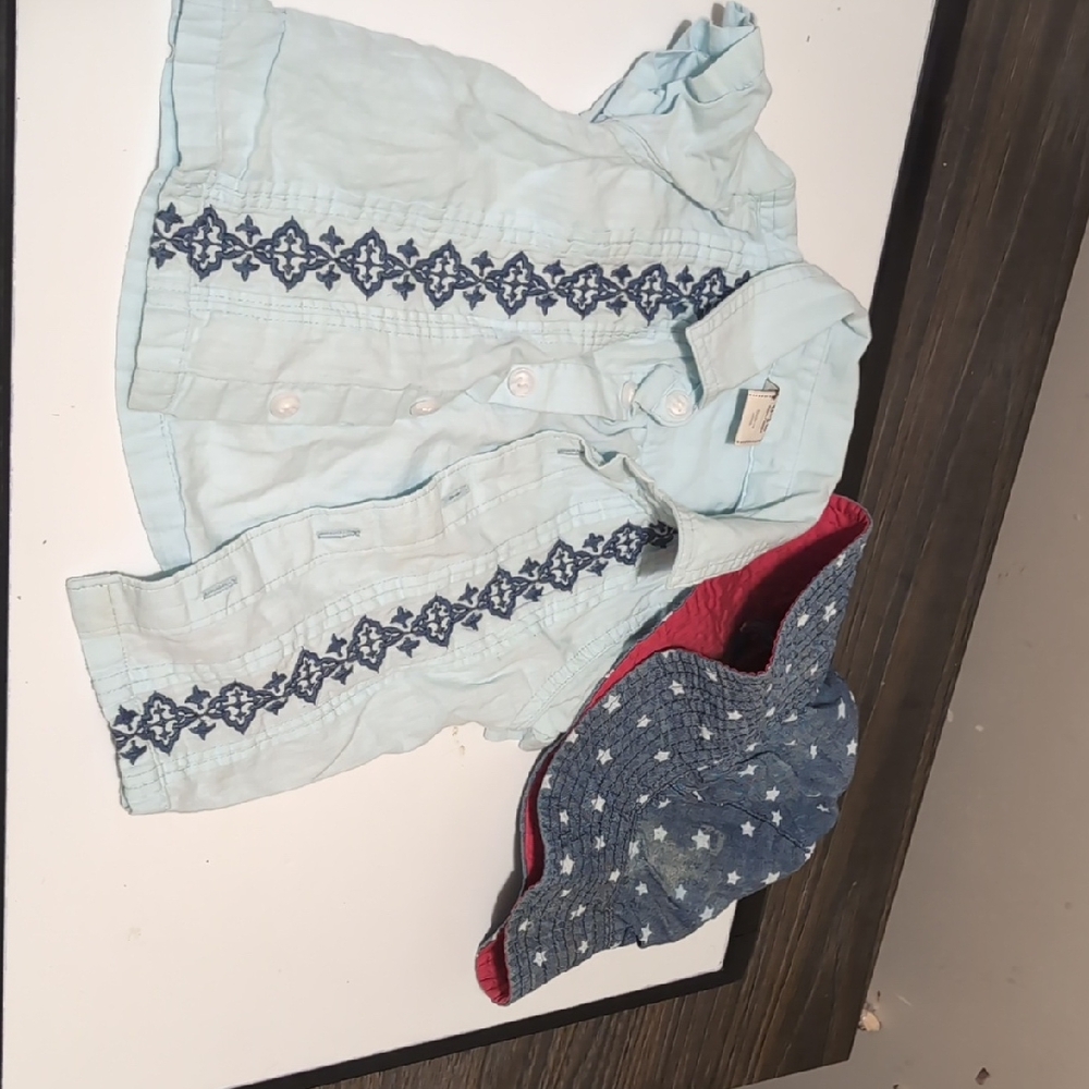 Old Navy Light Blue Embroidered Two-Piece Set with Navy and Red Hat